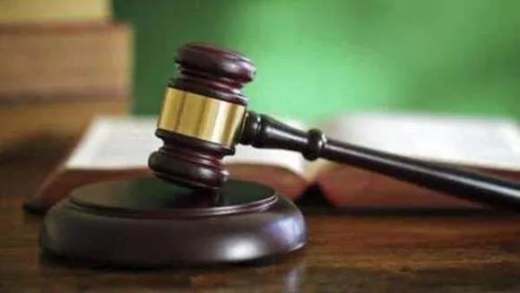 കൊല്ലപ്പെട്ട മകനെതിരെ ചാനല്‍ ചര്‍ച്ചയില്‍ മോശം പരാമര്‍ശം: സി.പി.എം. നേതാവിനെതിരെ പിതാവ്  കോടതിയിൽ 