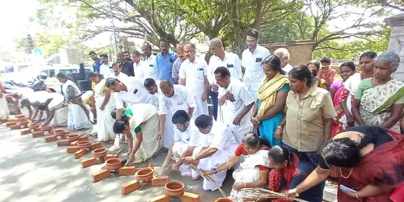 കേന്ദ്ര സംസ്ഥാന സർക്കാരുകളുടെ ജനവിരുദ്ധ നയങ്ങൾക്കെതിരെ ഐഎൻടിയുസി വനിതാ വിഭാഗം വുമൺസ് കൗൺസിൽ പൊങ്കാല സമരം നടത്തി