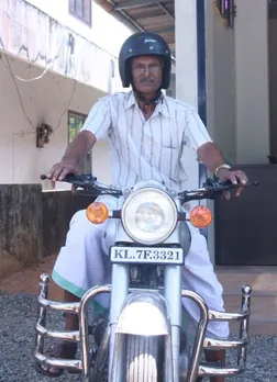 ചെറിയൊരു ഇടവേളയ്‌ക്കു ശേഷം വില്ലി ആശാന്‍ വീണ്ടും ബുള്ളറ്റുകളോടൊപ്പം .....