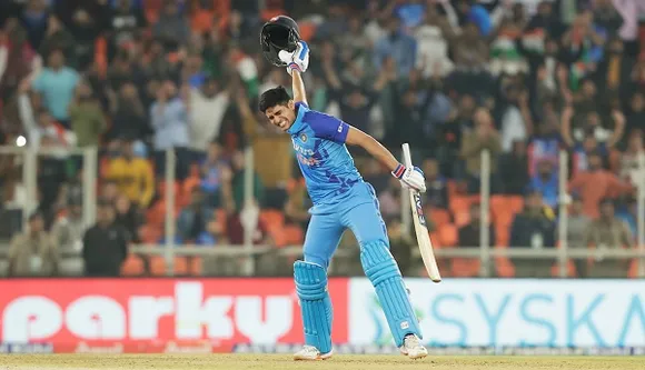 ശുഭ്മാന്‍ ഗില്ലിന് സെഞ്ചുറി, ഇഷന്‍ കിഷന്‍ ഒഴികെ ബാറ്റെടുത്തവരെല്ലാം തിളങ്ങി; നിര്‍ണായക മത്സരത്തില്‍ കൂറ്റന്‍ സ്‌കോര്‍ പടുത്തുയര്‍ത്തി ഇന്ത്യ