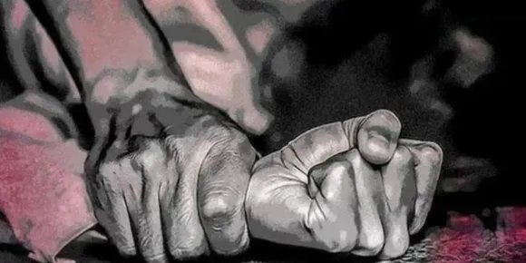 യുപിയിൽ പ​തി​നാ​ലു​കാ​രി​യെ പീ​ഡി​പ്പി​ച്ച് കൊലപ്പെടുത്തി; പ്രാ​യ​പൂ​ർ​ത്തി​യാ​കാ​ത്ത​ പ്ര​തിക്കായി അന്വേഷണം