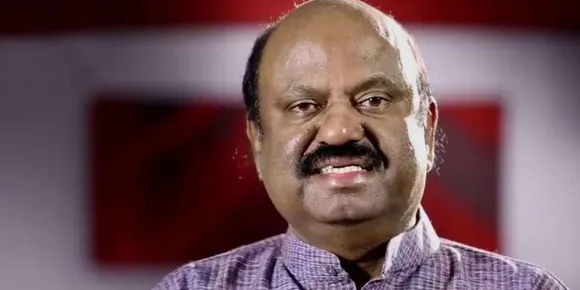 കരുത്തനായ കേരള ഗവർണർ ആരിഫ് മുഹമ്മദ് ഖാൻ പരാജയപ്പെട്ടിടത്ത് വെന്നിക്കൊടി പാറിച്ച് ബംഗാളിലെ മലയാളിയായ ഗവർണർ ആനന്ദബോസ്. 11 യൂണിവേഴ്സിറ്റികളിലെ വി.സിമാർക്ക് പകരം താത്കാലിക വി.സിമാരെ നിയമിച്ച ഉത്തരവ് ഹൈക്കോടതിയും ശരിവച്ചു. ശ്രദ്ധാകേന്ദ്രമായി ബംഗാൾ രാജ്ഭവൻ. ശക്തയായ മമതയോട് നേർക്കുനേർ ഏറ്റുമുട്ടി ആനന്ദബോസ്.