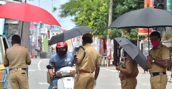 ലോക്ക് ഡൗൺ നിയന്ത്രണങ്ങൾ