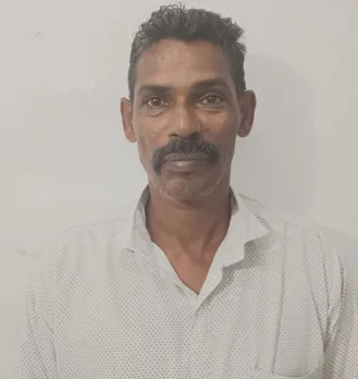 പ്രായപൂര്‍ത്തിയാകാത്ത പെണ്‍കുട്ടിയെ പ്രണയം നടിച്ച് തട്ടിക്കൊണ്ടുപോയി ഒളിവില്‍ താമസിപ്പിക്കാന്‍ സഹായിച്ച കേസിൽ  ഗൃഹനാഥന്‍ അറസ്റ്റില്‍