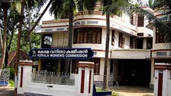 സംസ്ഥാനത്ത് സ്ത്രീകൾക്കെതിരായ അതിക്രമങ്ങൾ വർദ്ധിക്കുന്നു; ജാഗ്രതാ സമിതികൾ രൂപീകരിക്കാനൊരുങ്ങി വനിതാ കമ്മീഷൻ