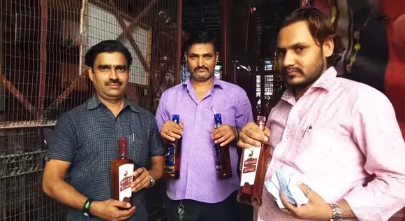 ദേവന് വഴിപാട് മദ്യം, വഴി നടക്കാനാകാതെ സ്ത്രീകളും കുട്ടികളും