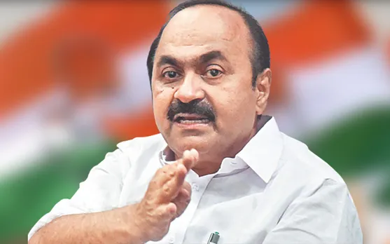 ആരെയാണ് കേസെടുക്കുമെന്നു പറഞ്ഞ് പേടിപ്പിക്കുന്നത്! എന്നെയാണോ? അതോ കെ.സുധാകരനെയോ? ഈ മുഖ്യമന്ത്രി ഇത്ര ഭീരുവായിപ്പോയല്ലോ; ധൈര്യമുണ്ടെങ്കില്‍ സുധാകരനും തനിക്കുമെതിരെ കേസെടുക്കട്ടെയെന്ന് വി.ഡി. സതീശന്‍
