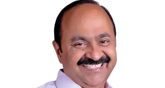 നാട്ടുകാരെകോണ്ട് 'അയ്യേ' എന്നു പറയിപ്പിക്കുന്ന വിധം പാര്‍ട്ടിയെ എത്തിച്ച എ, ഐ ഗ്രൂപ്പുകളെ വെട്ടി വെയിലത്ത് വച്ച ഹൈക്കമാന്‍റിന് ഒരു നല്ല നമസ്കാരം ! അര്‍ഹതയുണ്ടായിരുന്നിട്ടും മുമ്പ് പലതവണ വെട്ടി നിരത്തപ്പെട്ട വിഡി സതീശന് ഇത് അര്‍ഹിച്ച സമയത്തെ അര്‍ഹതപ്പെട്ട സ്ഥാനം ! സതീശനോട് ഒരു വാക്ക് - അഡ്ജസ്റ്റ്മെന്‍റ് വേണ്ടാ, സ്വന്തം എംഎല്‍എയെ പിണറായി ജയിലിലാക്കിയപ്പോള്‍ നേതാക്കള്‍ കാണിച്ച നട്ടെല്ലില്ലായ്മയും വേണ്ട. പുതിയയുഗത്തിലെ പ്രതിപക്ഷ സേനയെ വാര്‍ത്തെടുക്കണം. നാട് നന്നാക്കാന്‍ സതീശന് കഴിയണം - ദാസനും വിജയനും എഴുതുന്നു