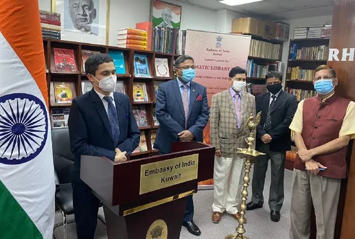 കുവൈറ്റിലെ ഇന്ത്യക്കാരുടെ ക്ഷേമം ഉറപ്പു വരുത്തുവാൻ എംബസി പ്രതിജ്ഞാബദ്ധമാണെന്ന് അംബാസഡർ സിബി ജോർജ്. എം​ബ​സി​യി​ൽ തീമാറ്റിക് ലൈബ്രറി ഉദ്ഘാടനം ചെയ്തു