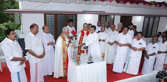 കണ്ണ് കൊണ്ട് കാണാൻ സാധിക്കാത്തത് കരളു കൊണ്ട് നേടാൻ സാധിക്കണം: മാർ ജോസഫ് കല്ലറങ്ങാട്ട്