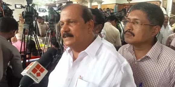 യുവ ഡോക്ടറുടെ മരണം; വന്ദന ദാസിന്‍റെ വീട്ടിലെത്തി കടന്ന കൈ പ്രയോഗവുമായി പി.സി ജോർജ്ജ്