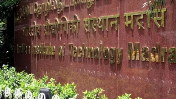 ഐ.ഐ.ടി മദ്രാസ് കാമ്പസിലെ 71 പേര്‍ക്ക് കോവിഡ് സ്ഥിരീകരിച്ചു;   ലാബ്, ലൈബ്രറി തുടങ്ങി നിരവധി വകുപ്പുകള്‍ അടച്ചു