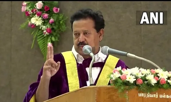 ഹിന്ദി പഠിച്ചാല്‍ ജോലി ലഭിക്കുമെന്നാണ് ചിലര്‍ പറയുന്നത്! ഹിന്ദി പഠിച്ചുവെന്ന് കരുതി നിങ്ങള്‍ക്ക് ജോലി കിട്ടുമോ? ഒന്ന് കോയമ്പത്തൂര്‍ വരെ ചെന്ന് നോക്കൂ, ഹിന്ദിക്കാര്‍ അവിടെ പാനി പൂരി വില്‍ക്കുകയാണ്: പരിഹാസവുമായി തമിഴ്നാട് മന്ത്രി