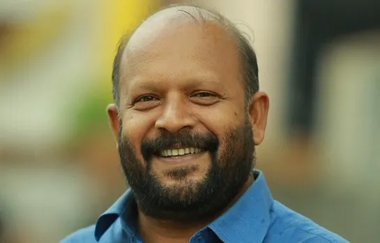 തൃശൂരിലെ സംഘര്‍ഷം; എസ്എഫ്‌ഐ-ഡിവൈഎഫ്‌ഐ ഗുണ്ടാ ആക്രമണത്തിനെതിരെ പ്രതിഷേധിക്കാന്‍ ആഹ്വാനം ചെയ്ത് വി.എസ്. സുനില്‍കുമാര്‍; ഒടുവില്‍ ഫേസ്ബുക്ക് പോസ്റ്റ് പിന്‍വലിച്ചു