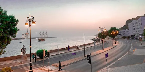 ഒമാനിൽ ബ​ലി​പെ​രു​ന്നാ​ള്‍ അ​വ​ധി ദി​വ​സ​ങ്ങ​ളി​ല്‍ സമ്പൂ​ര്‍​ണ ലോ​ക്​​ഡൗ​ണ്‍