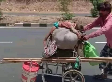 എവിടെ നോക്കിയാലും യാത്രകള്‍ ! ഹിമാലയം താണ്ടുന്നവര്‍ മുതല്‍ ഒറ്റയ്ക്കൊരു പെണ്‍കുട്ടി അയ്യായിരം കി. മീറ്റര്‍ ബുള്ളറ്റില്‍ കറങ്ങുന്നതുവരെ, കാറോടിച്ച് അഞ്ചും പത്തും രാജ്യങ്ങള്‍ താണ്ടുന്നവര്‍, തായലന്റും മക്കാവും ഫുക്കറ്റും മലേഷ്യയും പോകുന്നത് തൃശൂര്‍ പൂരത്തിന് പോകുന്ന ലാഘവത്തോടെ ? പിന്നെ പെന്‍ഷന്‍കാരുടെ ജറുസലേം യാത്രകളും. ഒടുവിലീ യാത്രകളൊക്കെ പലായനങ്ങളിലവസാനിക്കുമ്പോള്‍ ! എന്നാലും ഇങ്ങനെയുണ്ടോ ഒരു കൂട്ട പലായനം ?