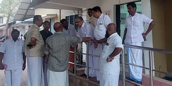 പൊന്നാനി പോലീസിന്റെ നിയമവിരുദ്ധ നടപടികളെ പറ്റി അന്വേഷണം നടത്തണം - പൊന്നാനി മുനിസിപ്പല്‍ കോൺഗ്രസ് കമ്മിറ്റി യോഗം