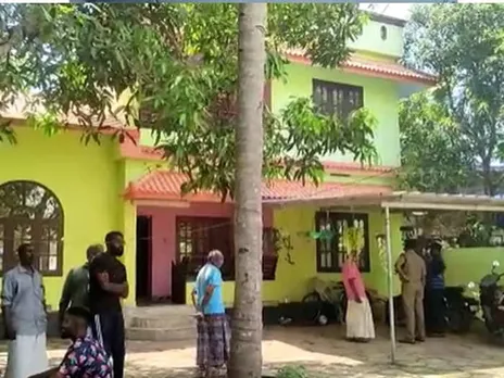വീട്ടുകാര്‍ മരണവീട്ടില്‍ പോയ തക്കം നോക്കി വീട് കുത്തിത്തുറന്ന് മോഷണം; 20 പവന്‍ കവര്‍ന്നു