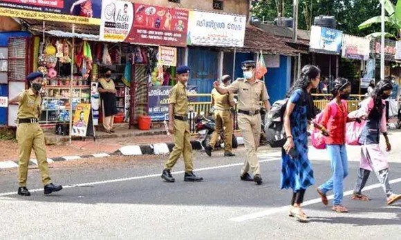 കുട്ടികളുടെ യാത്രാ സുരക്ഷ ഉറപ്പു വരുത്തുന്നതിന് വേണ്ടി ചൈൽഡ് വെൽഫെയർ കമ്മിറ്റി കർശന നിർദേശം നൽകി