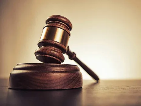 മാ​വോ​യി​സ്റ്റു​ക​ളു​ടെ പോസ്റ്റ്‌മോര്‍ട്ടം വീണ്ടും നടത്തണമെന്ന് തെലങ്കാന ഹൈക്കോടതി ; ഫോറന്‍സിക് വിദഗ്ധരുടെ സാന്നിധ്യത്തിലാവണം പോസ്റ്റ്മോര്‍ട്ടം നടത്തേണ്ടത്