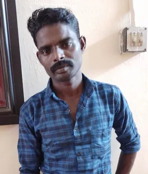  ഭാര്യയേയും രണ്ടു കുട്ടികളെയും ഉപേക്ഷിച്ച് പതിനാലുകാരിയുമായി പ്രണയം, വിവാഹ വാഗ്ദാനം നല്‍കി  പീഡനം; ഒടുവിൽ കാമുകിയുടെ സുഹൃത്തുമായി ഒളിച്ചോട്ടം;  പ്രതിക്ക്  48 വര്‍ഷം കഠിന തടവ്