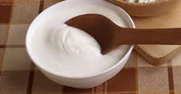 തൈര് പതിവായി കഴിക്കുന്നതുകൊണ്ടുള്ള ആരോ​ഗ്യ ​ഗുണങ്ങൾ നോക്കാം..