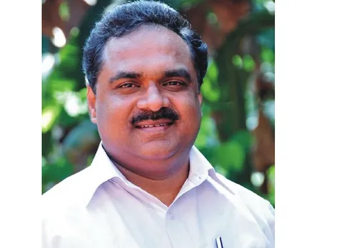 ''ജോസഫ് വാഴക്കനും കോൺഗ്രസും ചതിച്ചു'' ! കാഞ്ഞിരപ്പള്ളിയിൽ ഡോ. ജയരാജിനെതിരെ മൽസരിക്കുവാൻ യൂഡിഎഫ് പരിഗണിച്ചിരുന്നയാളും എൻഎസ്എസിന്റെ മാനവ വിഭവ ശേഷി വകുപ്പ് മേധാവിയുമായിരുന്ന കെ.ആർ. രാജൻ ഇടതുപക്ഷത്തേക്ക്