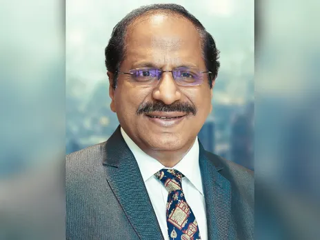 സംരംഭകത്വ മികവിന് വി പി നന്ദകുമാറിന് അബുദാബിയില്‍ ആദരം