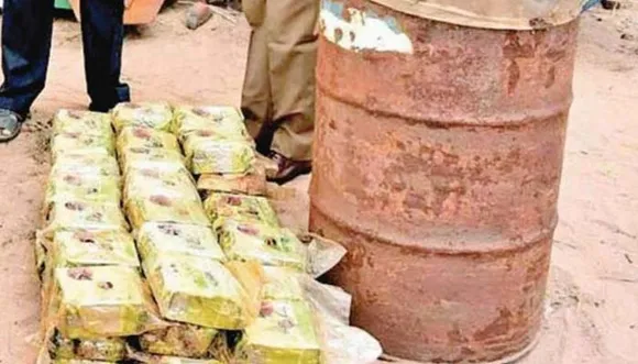 ചെന്നൈ കടല്‍ത്തീരത്ത് അടിഞ്ഞ വീപ്പയില്‍ കോടികള്‍ വിലമതിക്കുന്ന മയക്കുമരുന്ന്; വീപ്പയിലുണ്ടായിരുന്നത് ഓരോ കിലോ വീതമുള്ള 78 ക്രിസ്റ്റല്‍ മെതംഫെറ്റാമൈന്‍ പാക്കറ്റുകള്‍; വീപ്പയില്‍ ചൈനീസ് ഭാഷയിലുള്ള എഴുത്തും; വീപ്പ ശ്രീലങ്കയിലേക്ക് കടത്താനുള്ള ശ്രമത്തിനിടെ നഷ്ടപ്പെട്ടത്..?