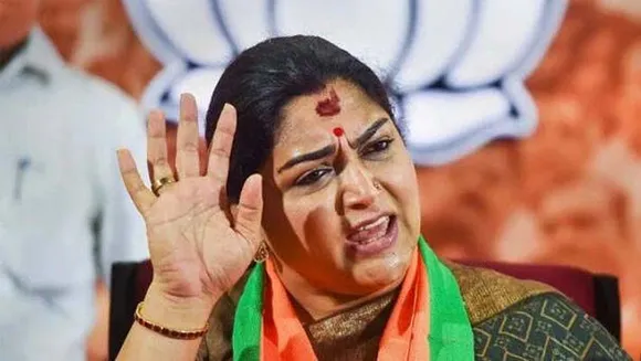 ബിജെപി നേതാവും ദേശീയ വനിതാ കമ്മീഷൻ അംഗവും നടിയുമായ ഖുശ്ബു സുന്ദറിനെ  ആശുപത്രിയിൽ പ്രവേശിപ്പിച്ചു