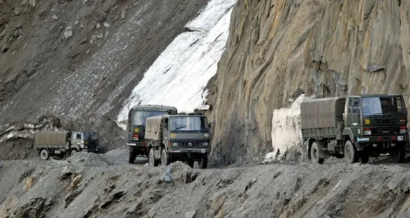 ഇന്ത്യൻ സൈന്യം കരുത്തുകാട്ടി... റേക്കിൻ മലനിര തിരിച്ചുപിടിച്ചു !