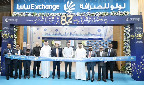 ജൈത്രയാത്ര തുടർന്ന് ലുലു ഫിനാൻഷ്യൽ ഹോൾഡിങ്‌സ്; ദുബായിൽ 250-ാം ശാഖ തുറന്നു