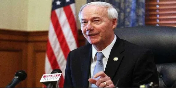 ഡൊണാൾഡ് ട്രംപ് മത്സരത്തിൽ നിന്ന് മാറിനിൽക്കണം. പ്രസിഡന്റ് സ്ഥാനാർത്ഥിത്വം പ്രഖ്യാപിച്ച്‌ ആസ ഹച്ചിൻസൺ