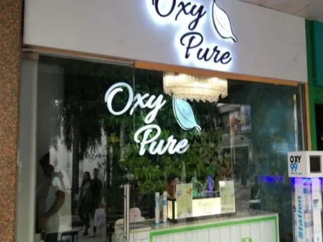 ഡൽഹി നിവാസികളുടെ ശ്രദ്ധയ്ക്ക് ! 299 രൂപാ മുടക്കിയാൽ 15 മിനിറ്റുനേരം ശുദ്ധവായു ശ്വസിക്കാം !