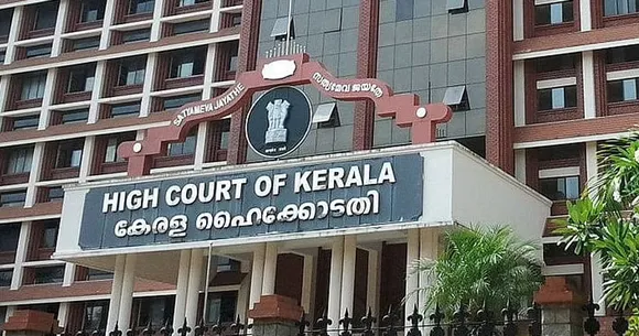 കോളേജുകളില്‍ പരാതി പരിഹാര സെല്ലുകളുടെ രൂപീകരണത്തിന് ഹൈക്കോടതി സ്റ്റേ