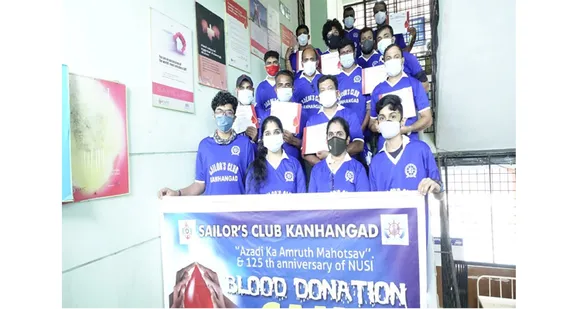 കപ്പൽ ജീവനക്കാരുടെ സംഘടനയായ സെയ്‌ലേഴ്‌സ്‌ ക്ലബ്‌ കാഞ്ഞങ്ങാടിന്‍റെ ആഭിമുഖ്യത്തിൽ കപ്പലോട്ടക്കാരുടെ ദേശീയ സംഘടനയായ എന്‍യുഎസ്ഐയുടെ 125 -ാം വാർഷികവും 'ആസാദി കാ അമൃത് മഹോത്സവ് ' ബ്ലഡ് ഡൊണേഷന്‍ ക്യാമ്പും സംഘടിപ്പിച്ചു