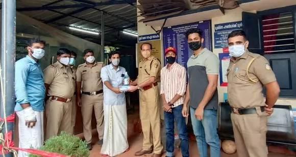 മമ്മൂട്ടിയുടെ പിറന്നാൾ വ്യത്യസ്ത ജീവകാരുണ്യ-സേവന പ്രവർത്തനങ്ങളോടെ മമ്മൂട്ടി ഫാൻസ്‌ ഭാരവാഹികൾ ആഘോഷിച്ചു
