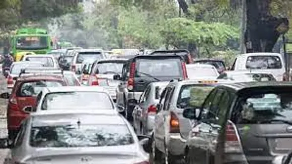 രാജ്യത്ത് എഥനോള്‍ ഇന്ധനമാക്കി ഓടുന്ന വാഹനങ്ങള്‍ വൈകാതെ പുറത്തിറങ്ങും