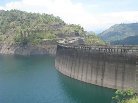 തൃശ്ശൂർ പെരിങ്ങൽക്കുത്ത് ഡാമിൽ റെഡ് അലർട്ട്: അധിക ജലം പുഴയിലേക്ക് ഒഴുക്കിവിടും