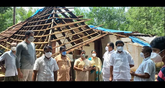 കടനാട് പഞ്ചായത്തില്‍ കഴിഞ്ഞ ദിവസമുണ്ടായ കാറ്റിലും മഴയിലും നാശനഷ്ടമുണ്ടായ സ്ഥലങ്ങള്‍ കേരളാ കോണ്‍ഗ്രസ്സ് (എം) ചെയര്‍മാന്‍ ജോസ് കെ.മാണി സന്ദര്‍ശിച്ചു