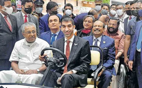 അത്താഴ പട്ടിണിക്കാരും കൂലിവേല ചെയ്യുന്നവരും പണിമുടക്കി പാർട്ടിയുടെ അഭിമാനം സംരക്ഷിക്കുമ്പോൾ ലുലുമാൾ പ്രവർത്തിക്കാൻ യൂണിയനുകളുടെ അനുവാദം ! സംയുക്ത തൊഴിലാളി സംഘടനകളുടെ പണിമുടക്കിൽ നിന്നും ലുലുമാളിനെ ഒഴിവാക്കിയതിൽ വിമർശനവുമായി ബിജെപി. മുണ്ട് മുറുക്കി ഉടുത്തും പാർട്ടി തീരുമാനം നടപ്പാക്കാൻ ഇറങ്ങി തിരിച്ച സഖാക്കന്മാർക്ക് ഇരട്ടത്താപ്പ് ചോദ്യം ചെയ്യാൻ നട്ടെല്ലുണ്ടോയെന്നും ചോദ്യം