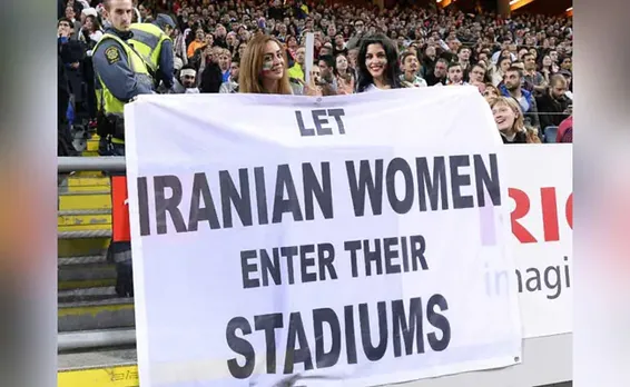 ലോക ഫുട്ബാൾ പ്രേമികളുടെ മാനസ പുത്രിയായി മാറിയ ഇറാനിയൻ  പാവം ബ്ലൂ ഗേൾ !