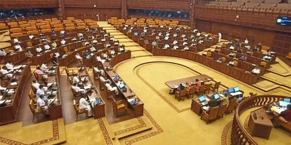 നയപ്രഖ്യാപനത്തോടെ സഭാ സമ്മേളനം ഇന്ന് തുടങ്ങും; ബഫ‍ർസോണടക്കം ഉന്നയിക്കാൻ പ്രതിപക്ഷം, ബജറ്റ് അടുത്ത മാസം 3ന്