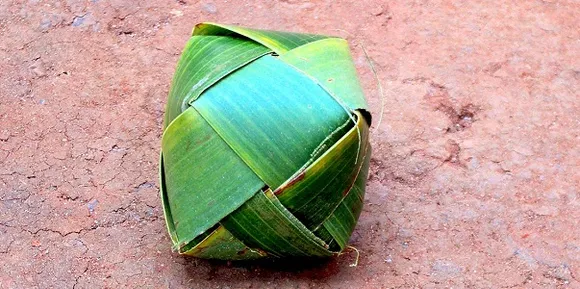 തലപ്പന്തുകളി; ഓണക്കാലത്തെ ഒരു വിനോദം