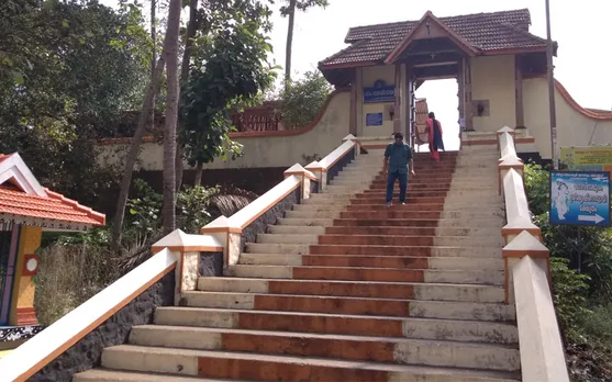 കടുത്തുരുത്തി തളിയില്‍ മഹാദേവ ക്ഷേത്രത്തിലെ സ്വര്‍ണധ്വജ പ്രതിഷ്ഠ: ജീവോദ്ധാസന ചടങ്ങുകള്‍ 17-ന്