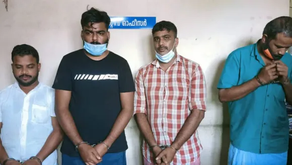 മലപ്പുറത്ത് വൻ കഞ്ചാവ് വേട്ട; രണ്ടര കോടി രൂപയുടെ കഞ്ചാവും ഹാഷിഷ് ഓയിലും പിടികൂടി ; നാല് പേർ അറസ്റ്റിൽ