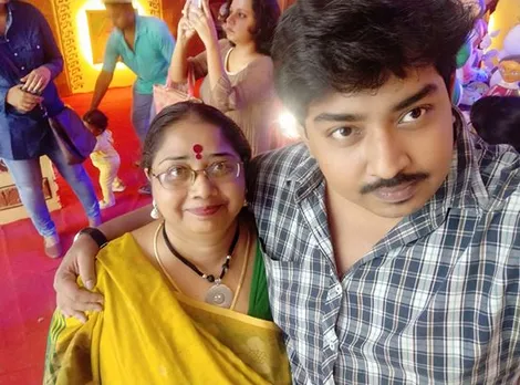 അമ്മയ്ക്ക് യോഗ്യനായ ജീവിതപങ്കാളിയെത്തേടി മകന്റെ ഫേസ്‌ബുക്ക് പോസ്റ്റ് !