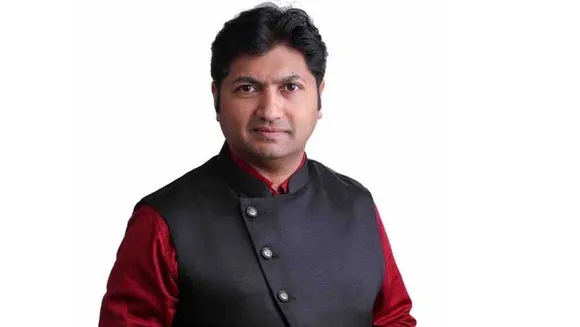 സയ്യിദ് മുഹമ്മദലി ശിഹാബ് തങ്ങളുടെ പുസ്തകം വായനാലോകത്തിന് വായിച്ചു സൂക്ഷിക്കാനുള്ള അമൂല്യനിധി