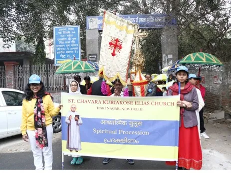 ഹരിനഗർ വിശുദ്ധ ചാവറ കുര്യാക്കോസ് ഏലിയാസ് ദേവാലയത്തിലെ തിരുനാള്‍ പ്രദക്ഷിണം ഭക്തിനിര്‍ഭരമായി