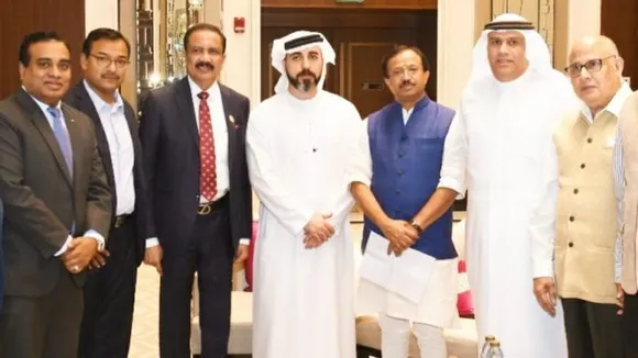 എമിറേറ്റ്സ് എയർലൈൻസ് വീണ്ടും ചിറകു വിടർത്തുന്നു